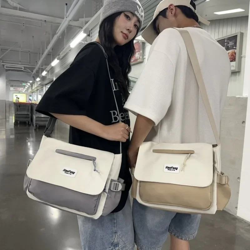 Vintage Designer Diaper Bags: Women's Luxury Leather Shoulder Tote, Elegant Simple Fashionable Large Capacity Commuter Bag