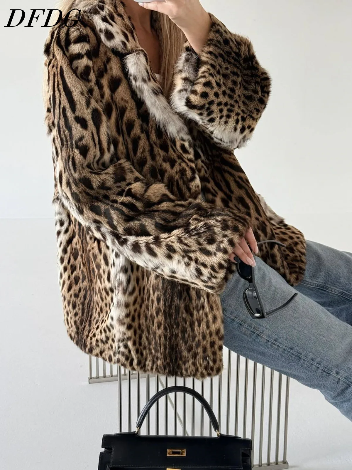 DFDG Women 2026 Leopard Print Faux Fur Mid Coat Notched Lapel Collar Oversized Fluffy Thick Warm Winter Street Outerwear Fur
