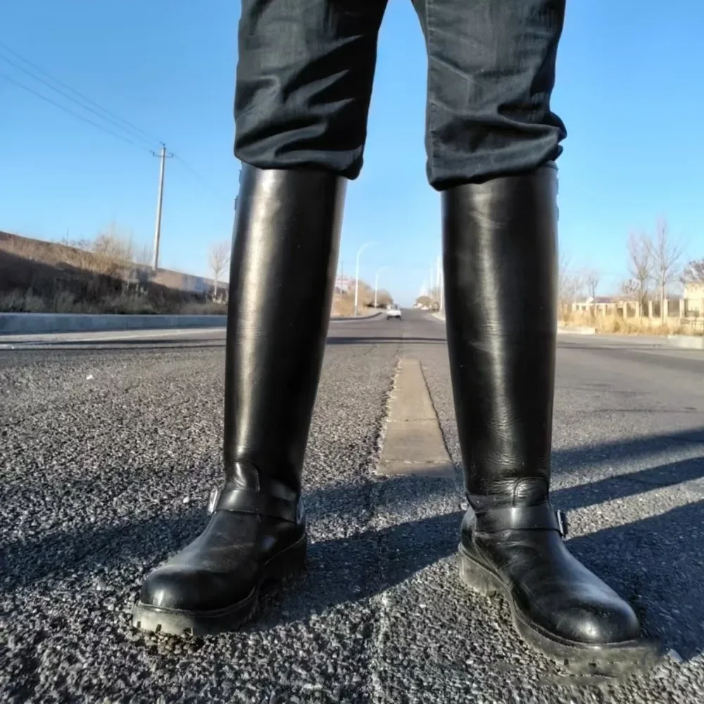 

Fashion Men's Genuine Leather British Long Chelsae Boots Knee High Buckle Strap Riding Knight Boots Thick Heel Engineer Boots