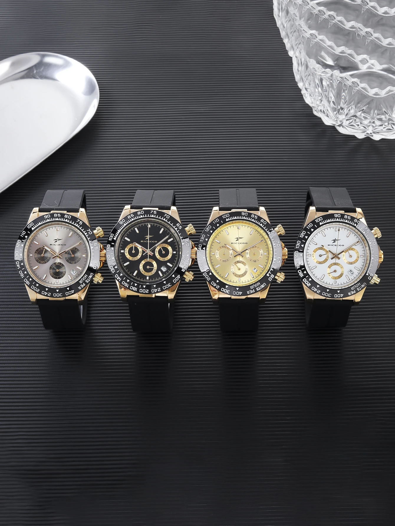 Ricecgo Three-Eye Six-Hand High-End Men's Watch, Quartz Watch, Multi-Function Chronograph Calendar, Rubber Strap, High Quality, Suitable for Holiday Gifts