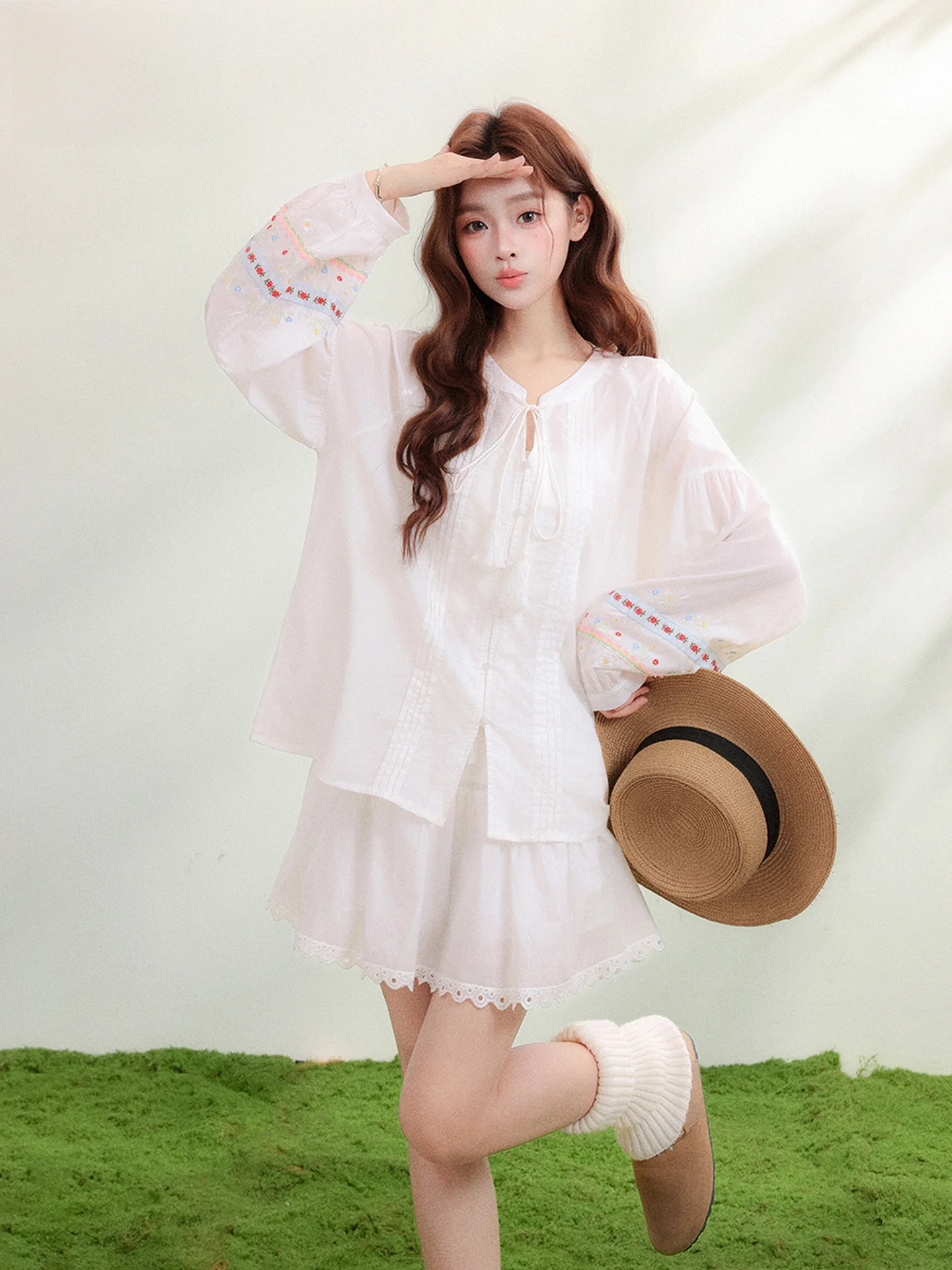 

White Embroidered Lantern Sleeve Shirt Set Women's Loose Slimming Half Skirt Two-Piece Summer Fashion Casual Style