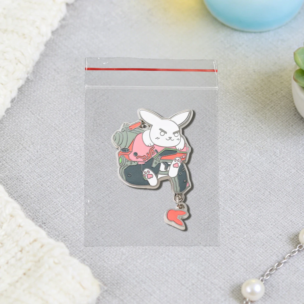Overwatch Rosa Mech-Kaninchen-Brosche Kreativer Cartoon Mechanischer Hase Emaille-Pin Gaming-Merchandise Metall-Abzeichen Schmuck-Accessoire – Detail 14