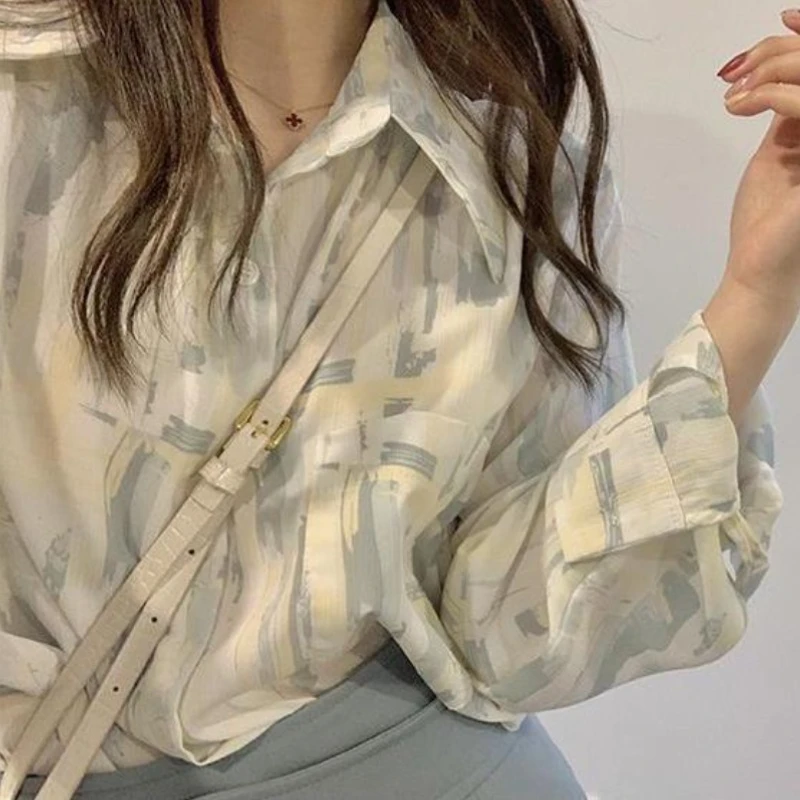 Tops abotonados con estampado para mujer, ropa estética Social elegante, tendencia 2021, moda Harajuku japonesa, camisa y blusa para mujer