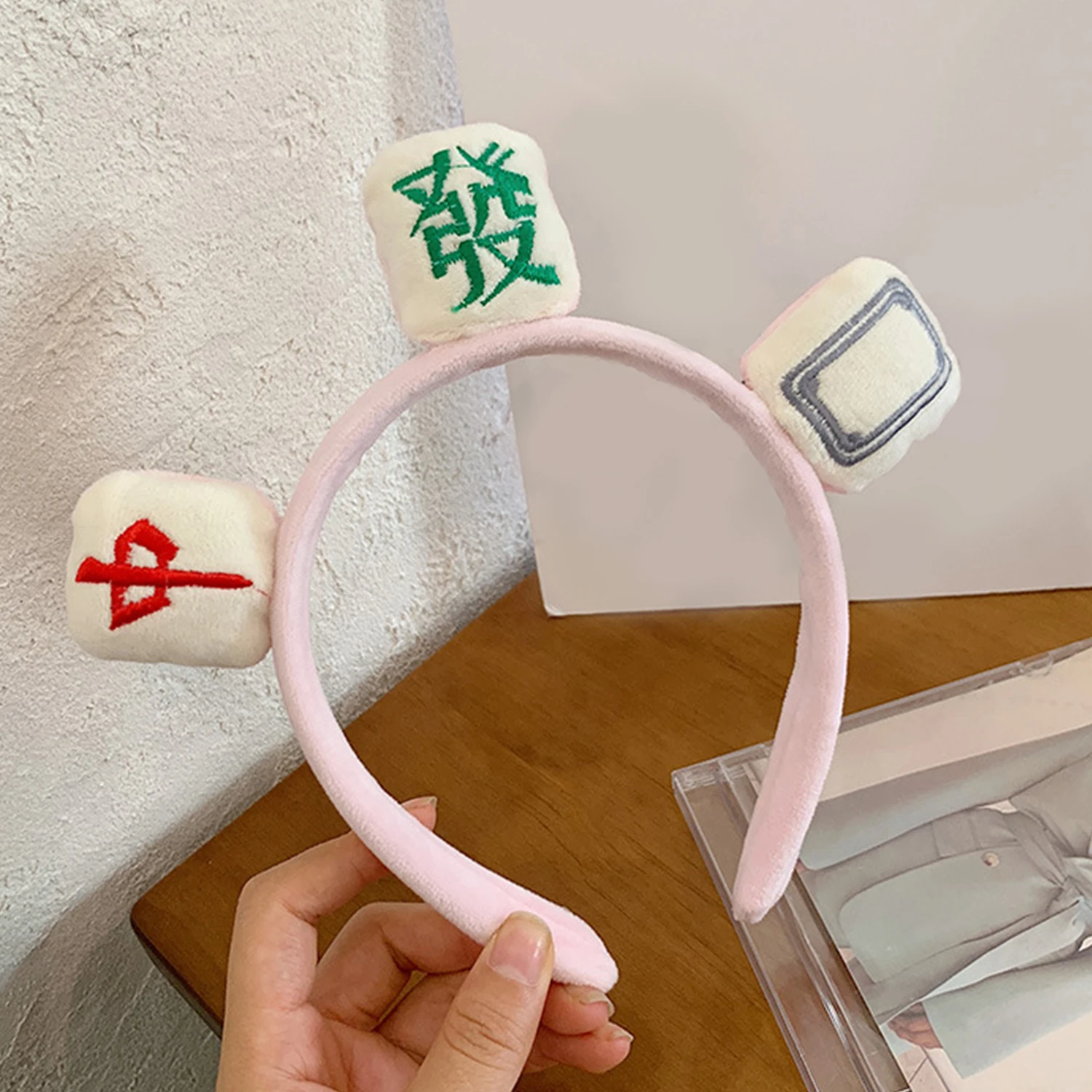 New Cute Funny Plush Mahjong Headband Women Girls Wide Side Hairbands Hair Hoop Non-slip Hair Accessories Girls Head Wrap