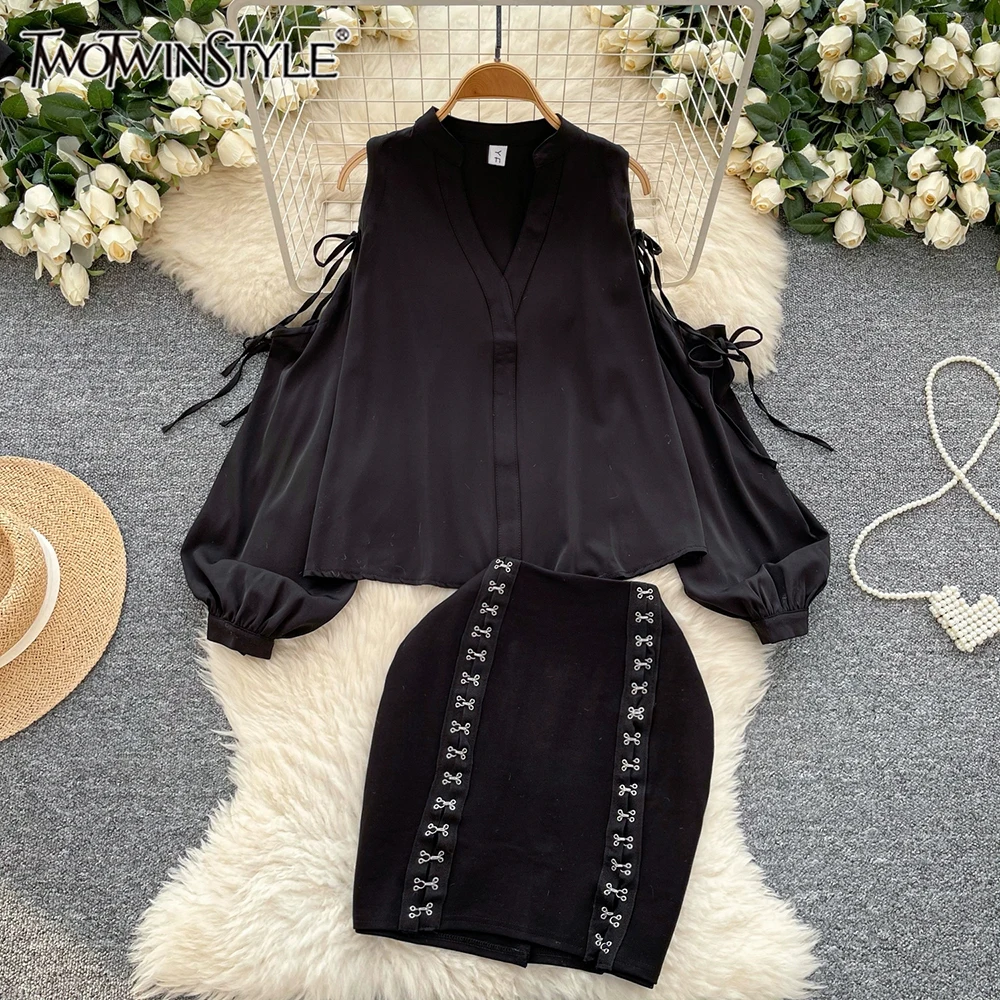 

TWOTWINSTYLE Solid Spliced Lace Up Hllow Out Top High Waist Slimming Patchwork Rivets Skirt Elegant Sets Female New KSE517395