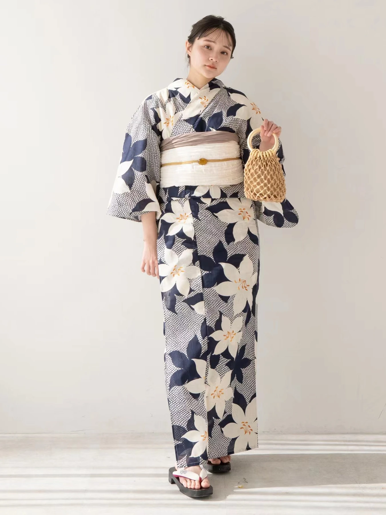 

Japanese Kimono Yukata Women's Traditional Style High-end Pure Cotton Texture Japanese Travel Photo