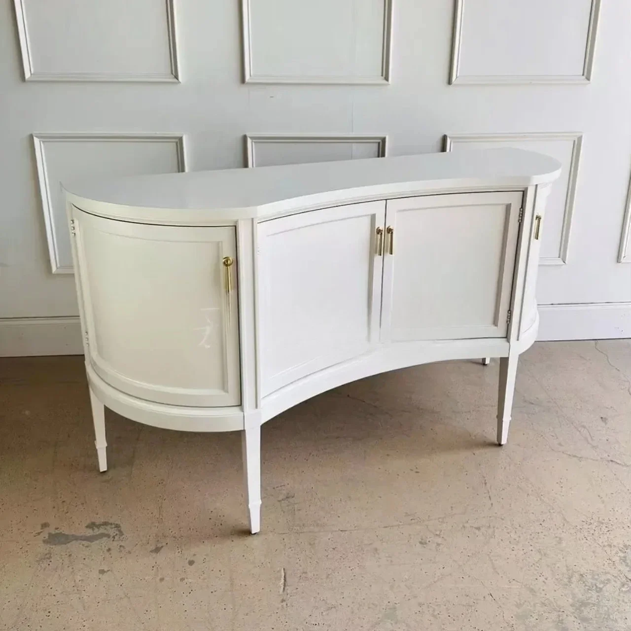 AAModern Solid Wood Foyer, Ivory White Curved Porch, Four Doors For Storage, Side Cabinet4593