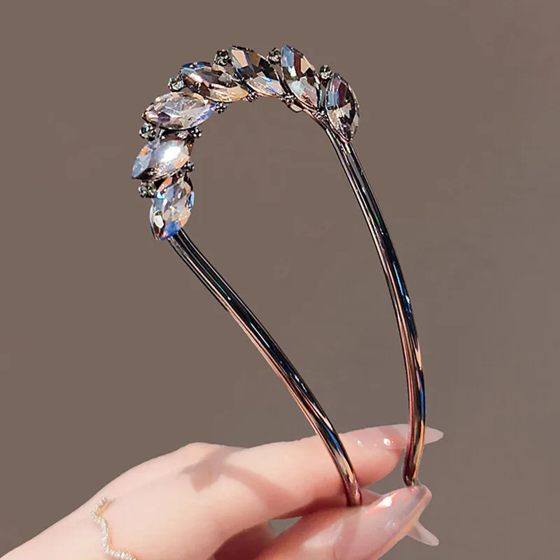 Crystal Leaf U-shaped Hairpin for Women Black Color High-end Metal Hair Clasp Summer Simple Bun Hair Sticks