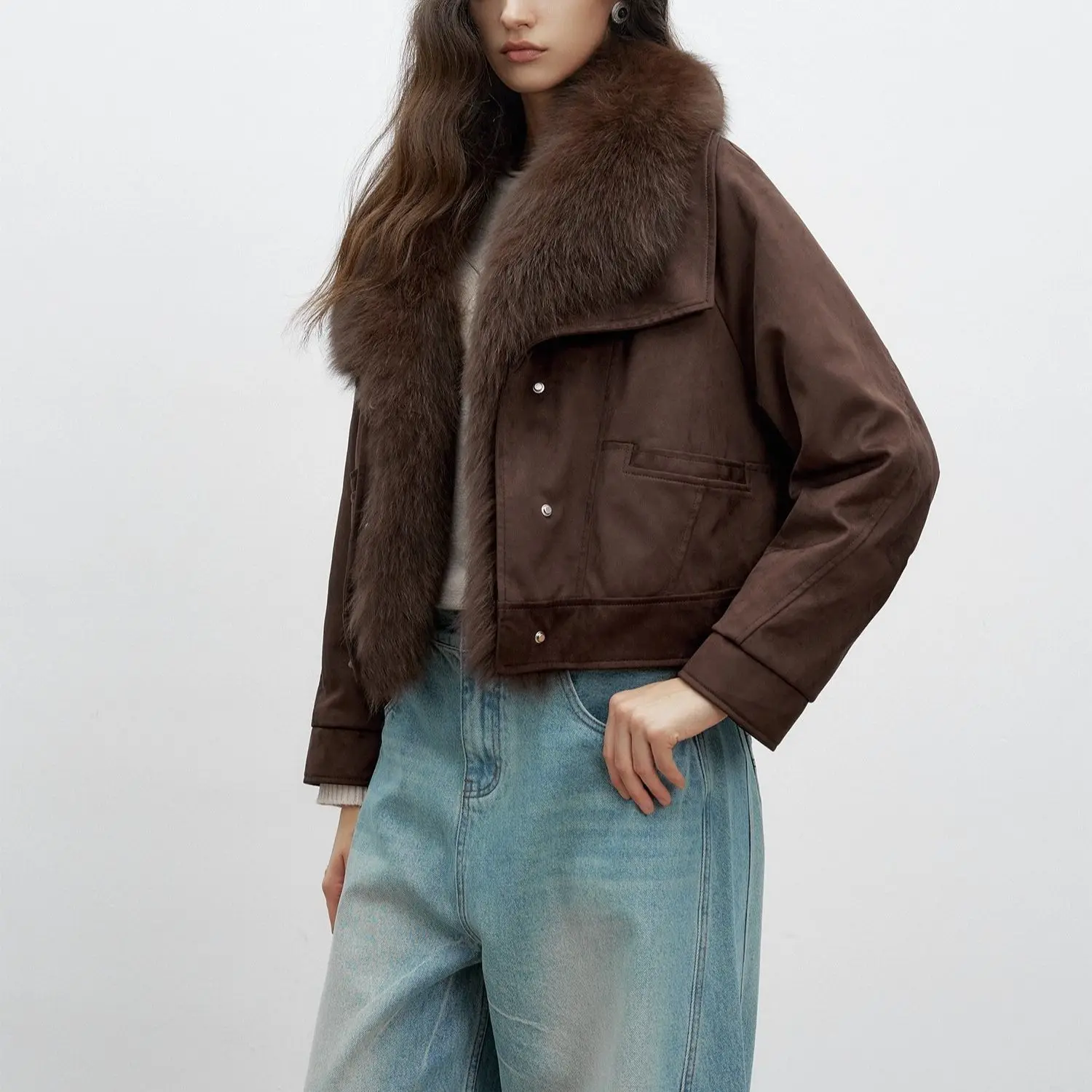 سترة نسائية شتوية جديدة لعام 2025 من الفرو المزيف سترة قصيرة من الفرو المتكامل #2