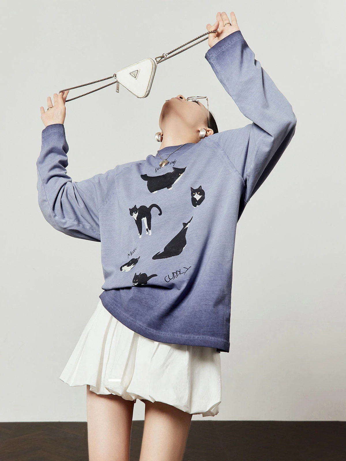 

Свободная женская футболка с длинным рукавом, фиолетовая, с принтом коровы, повседневная, весенняя новинка, удобная, дышащая, из хлопка