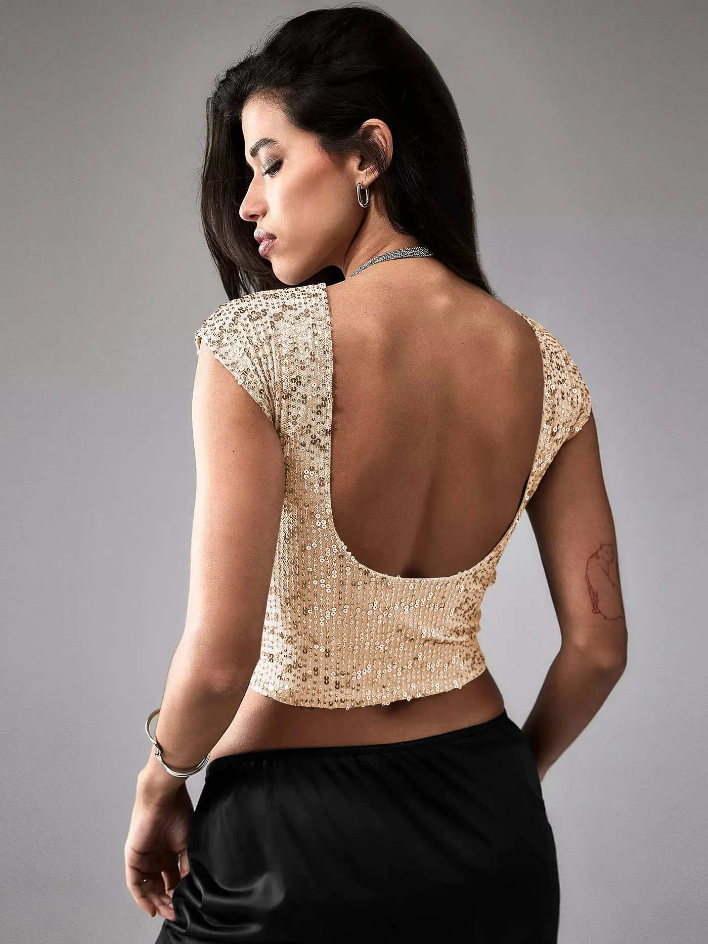 DSMTRC Woman Sexy Clubwear Short Sleeve Gold Glitter Sequin Crop Top Summer Backless Basic Solid Y2k Shine T-shirts