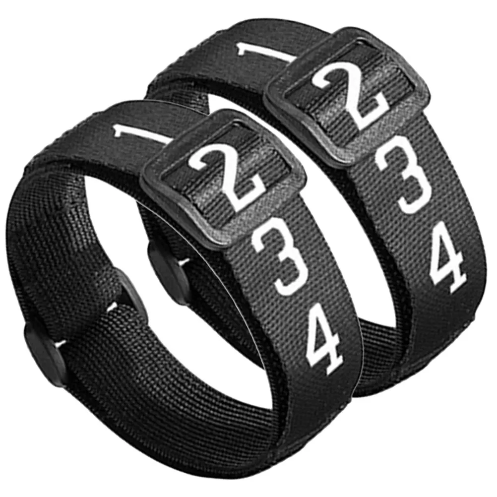 

2Pcs Numbered Wristband Football Referee Accessories Smooth Burr Free Surface Excellent Craftsmanship Daily Soccer Use