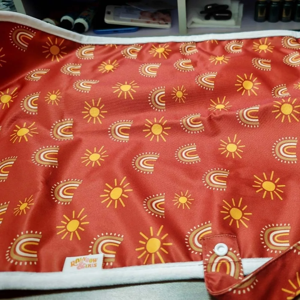 Matelas à langer pliable imperméable en alpaga pour bébé, tapis d'urine détachable et pratique pour nouveau-né