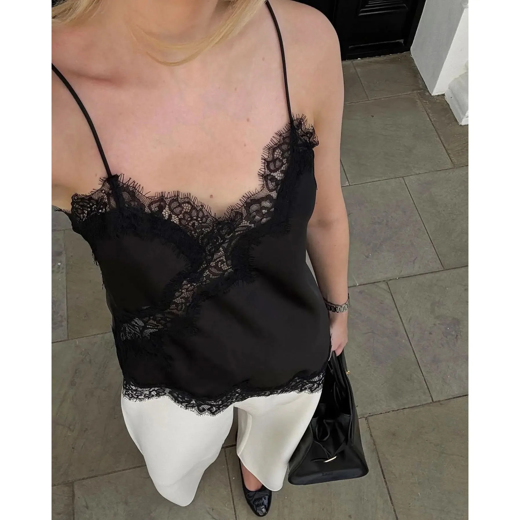 

Сексуальные шикарные кружевные укороченные топы с v-образным вырезом Faion, весна 2026, женские свитшоты, бархатные топы