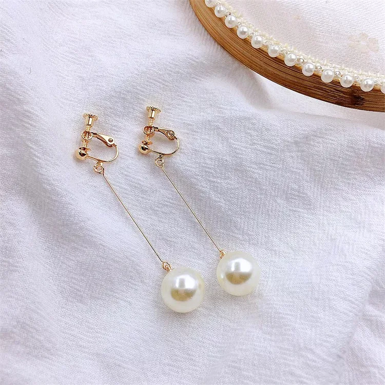 GRACE JUN Gold Color Faux Pearl Clip on Earrings No Pierced Luxury Fashion Drop Earrings Party Wedding Fashion Women\'s Earrings