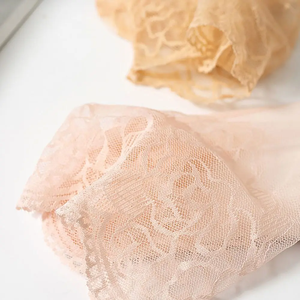 1pair Breathable Lace Flower Transparent Socks Mesh Anti-slip Invisible Ruffle Sock Cotton Ankle Socks Female