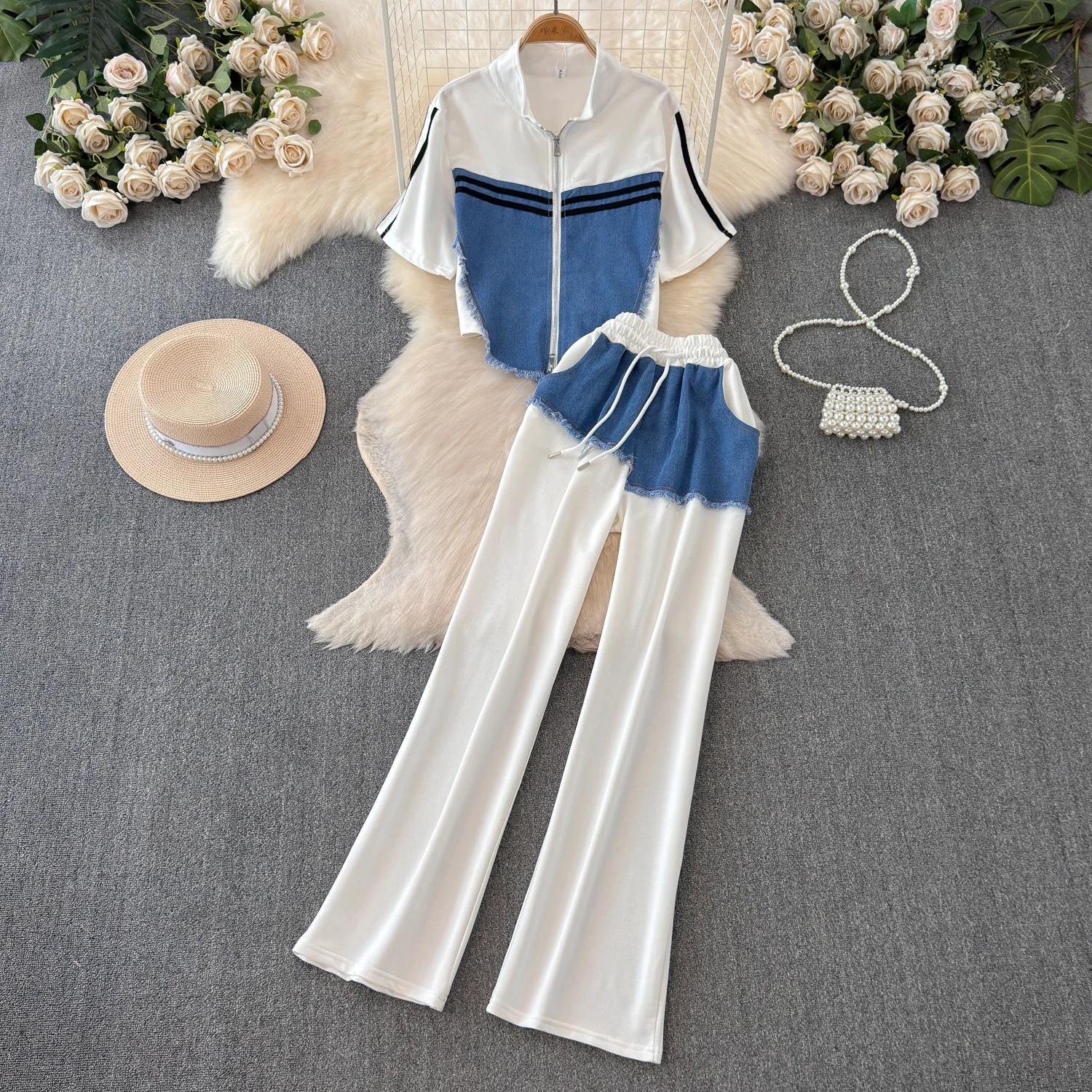 

Women Denim Pants Suit Short-sleeved T-shirt Stitching Denim Shirt + High-waisted Casual Straight-leg Pants Two-piecs Suits