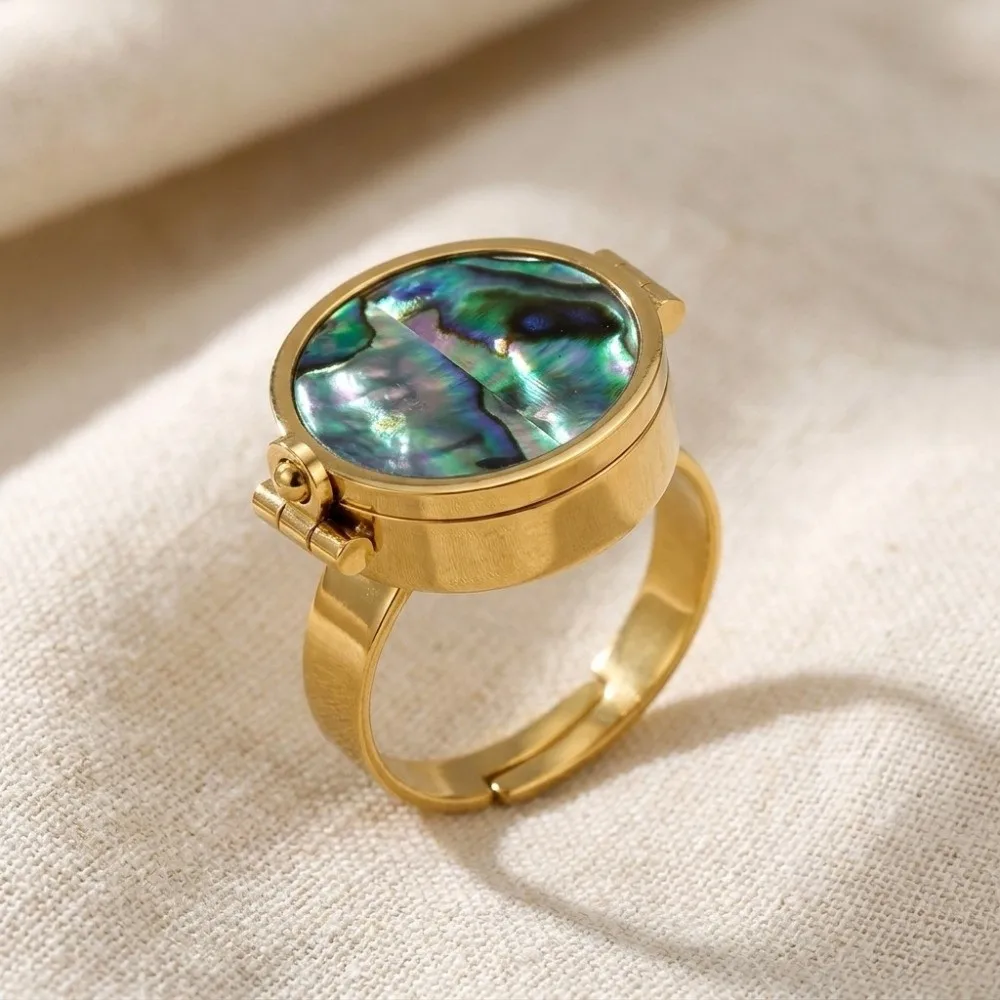 Creative Lipstick Finger Ring Stainless Steel Adjustable Lip Balm Storage Container Portable Multifuntional
