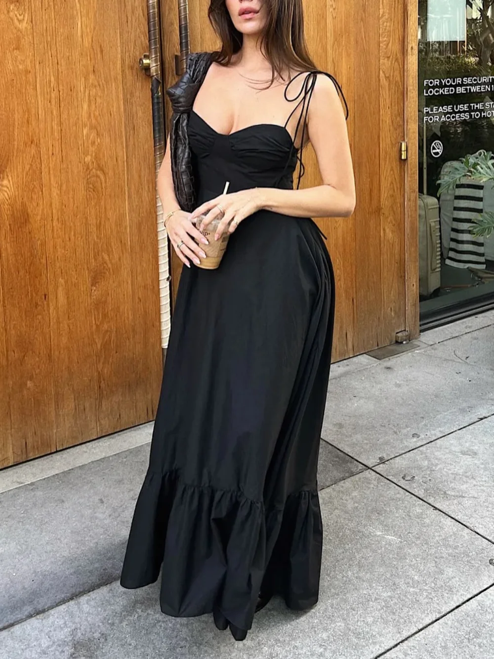 Vestido Retro de viajero para mujer, novedad de verano, tirantes negros, costura multicapa, vestido para vacaciones en la playa, moda informal Sexy con cuello en V