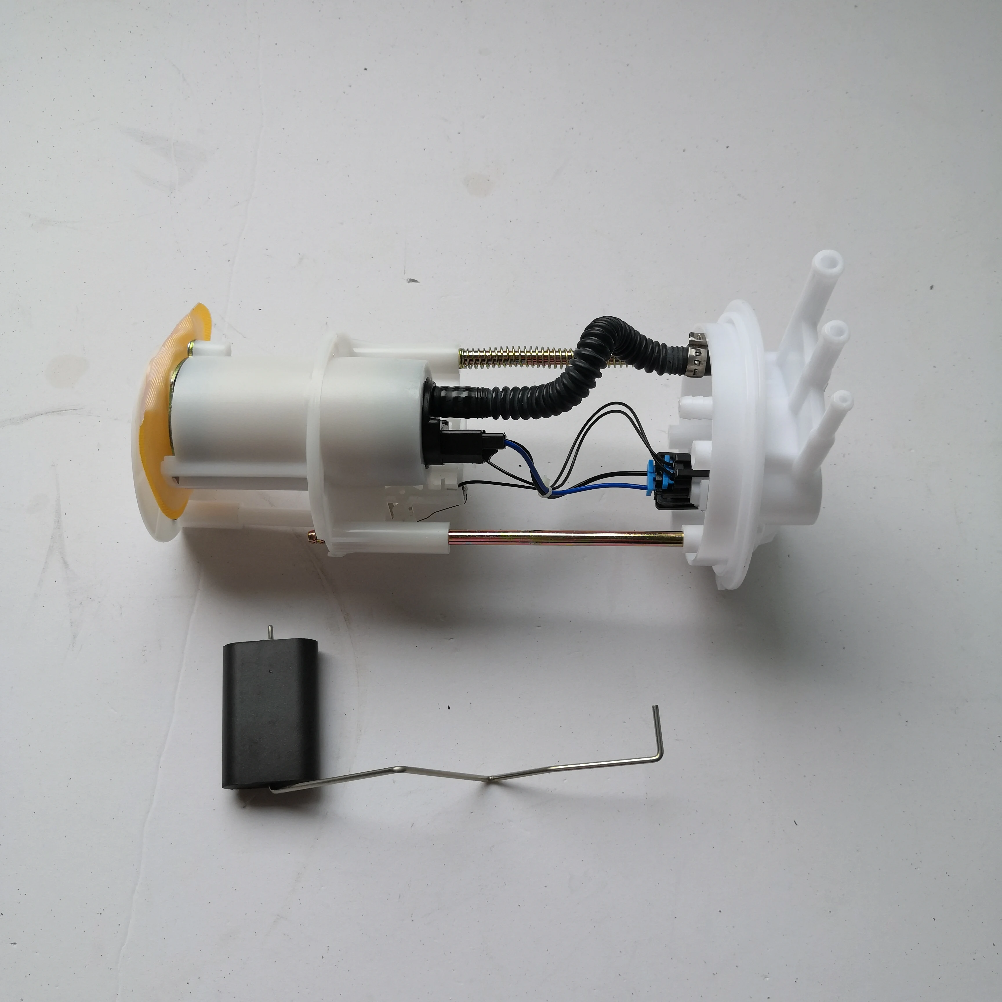 1106010-V09 Fuel Pump Assy For FAW Jiabao 1020 6350