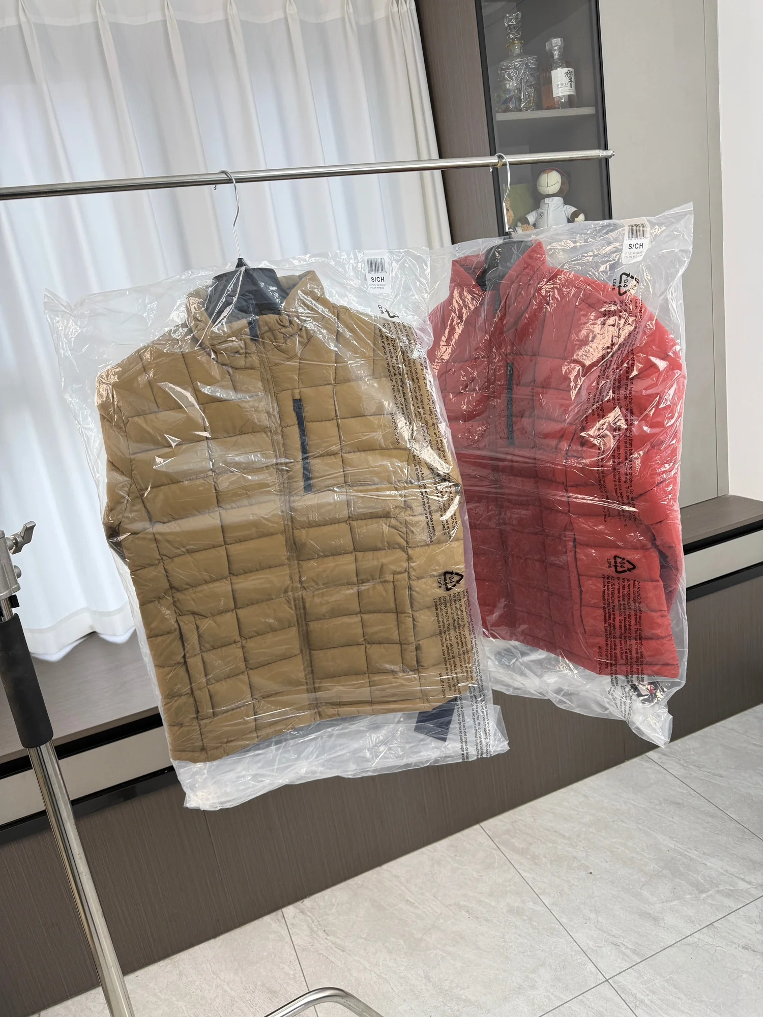 

Водонепроницаемая теплая легкая дышащая хлопковая куртка с воротником-стойкой для мужчин, зимняя верхняя одежда, повседневная свободная посадка, длинный све