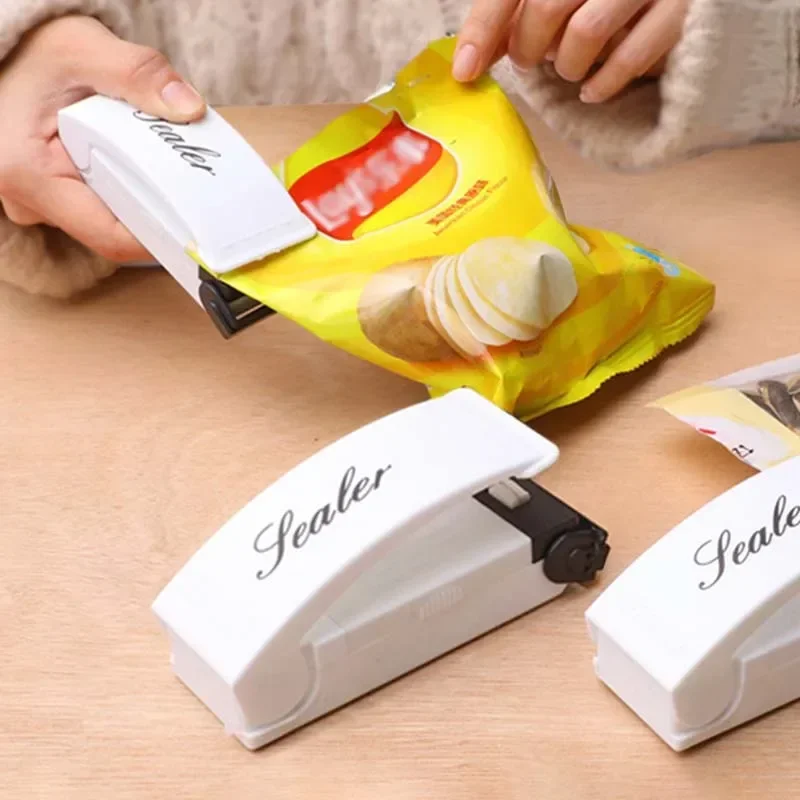 

Plastic Heat Bag Sealer Food Packaging Sealing Machine Portable Snack Bag Sealing Clip Kitchen Storage Accessories Home Gadgets