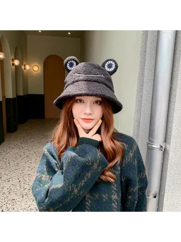 31BB Women Winter Plush Bucket Hats Cartoon for Frog Design Hat Warm Outdoor Fisherman Caps for Girls 4 Colors
