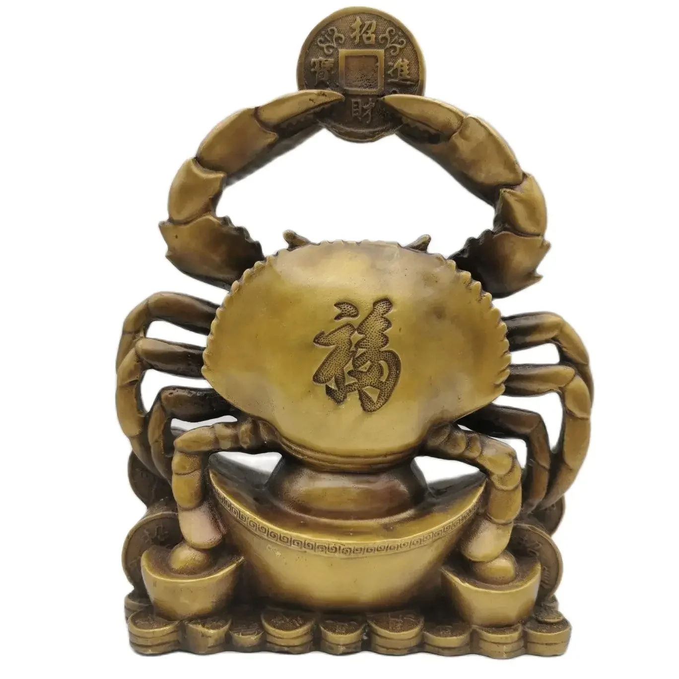 Brass crab ornaments attract wealth from all directions, home decorations