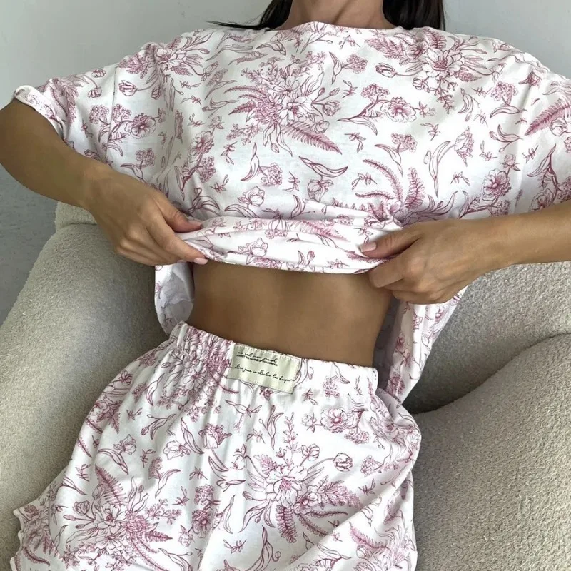 Fashion Summer Women's  Loungewear  Round Neck Short-sleeved Ruffle Edge Shorts Knitted  Printed Casual Pajamas Two-piece Set