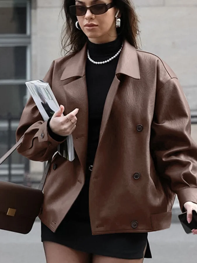 レディース ブラウン レザー ジャケット ヴィンテージ 冬用 ルーズフィット 肩丈コート ボタン装飾 ヨーロッパ風 スタイル ロング スリーブ PUレザー...