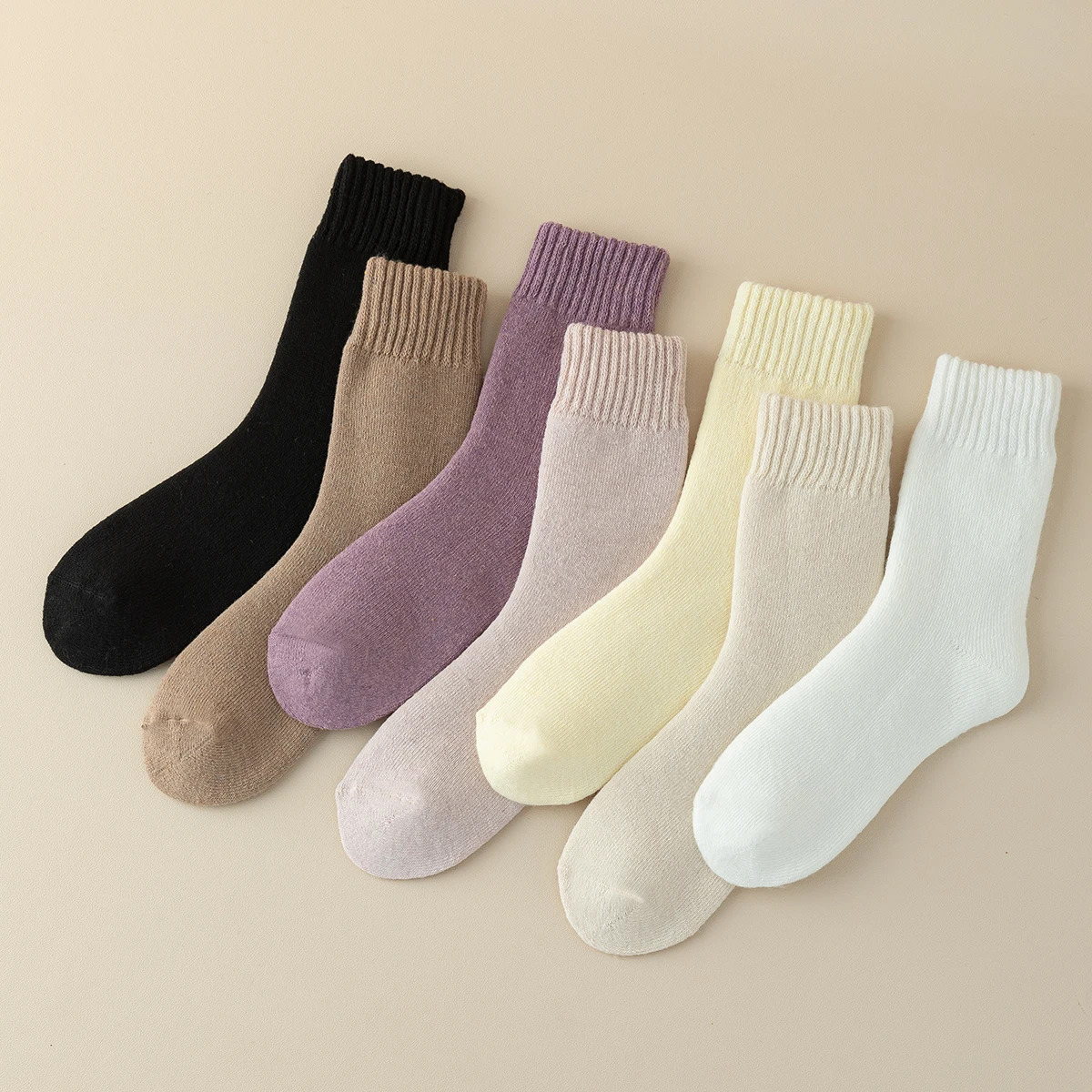 2 Pairs of Women's Autumn and Winter Inner Fleece Solid Color Simple Fashion College Style Thick Warm Comfortable Mid Tube Socks