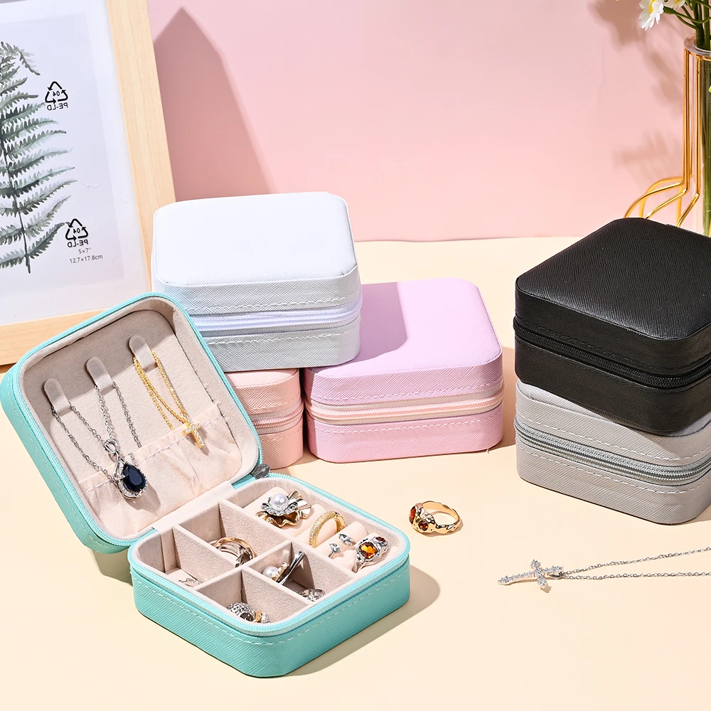 IYOE 1 قطعة صندوق مجوهرات السفر المحمول معكرون اللون فو الجلود والمجوهرات المنظم صندوق مجوهرات حالة سستة صناديق التخزين أمي هدية #5