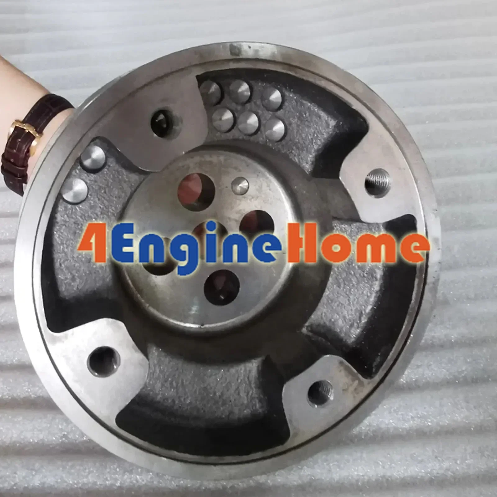 V-grooved pulley 04282817 for Deutz Engine TCD/ TD2012L04 2V BF4/ 6M2012C