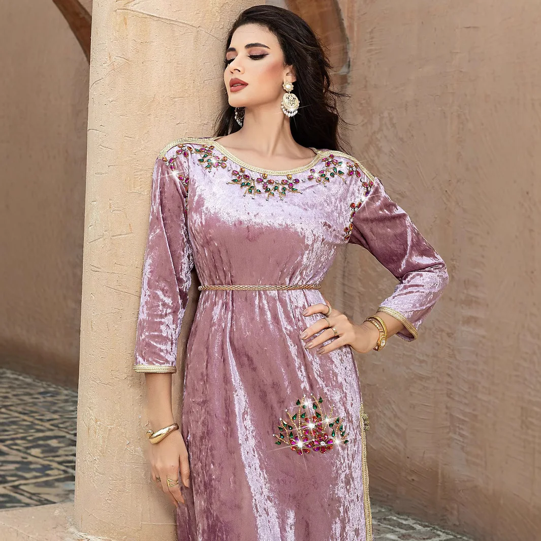 UNI แฟชั่นกํามะหยี่เพชรผู้หญิง Abayas เข็มขัด Jalabiya 2025 Eid มุสลิมชุดดูไบ Abaya ตุรกี Kaftan อาหรับ Robe Caftan ชุด
