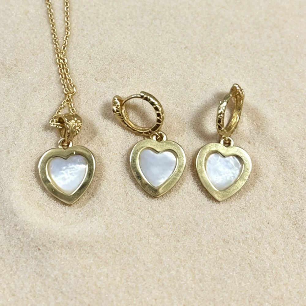 Gold-Tone Heart White Shell Je - огляд і ціна Mother Of Pearl Shell Pendant Necklace