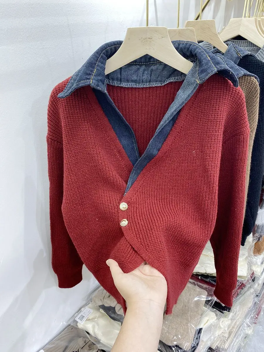 Design Sense Fake Two Piece Lapel Sweater Women's Autumn and Winter New Fashion Temperament Denim Patchwork Knit Top Trend