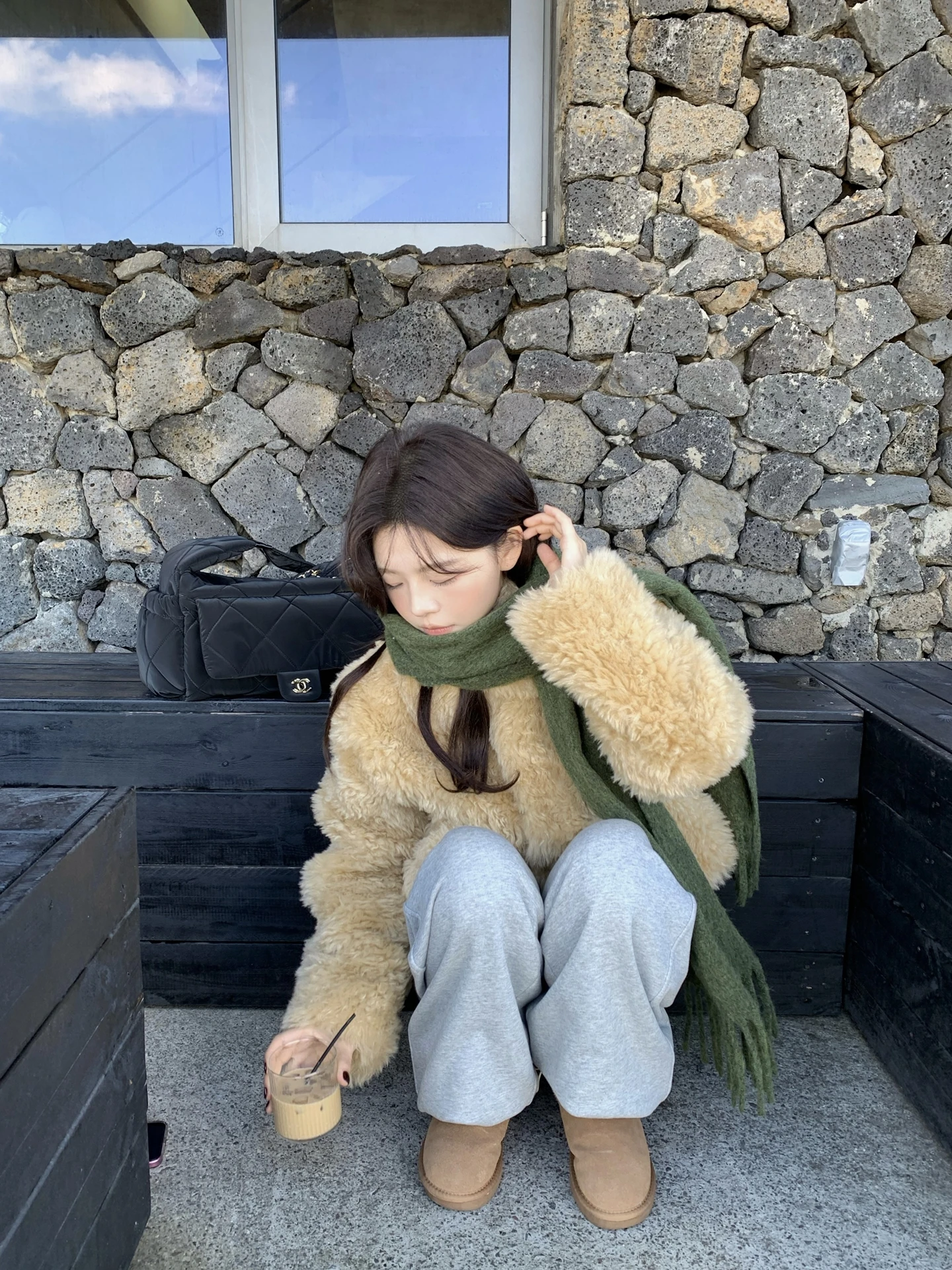 

OOOINKK Maple Sugar Roasted Chestnut Thiened Warm ort Coat Korean Sle Environmental Protection Faux Fur Outerwear for W...