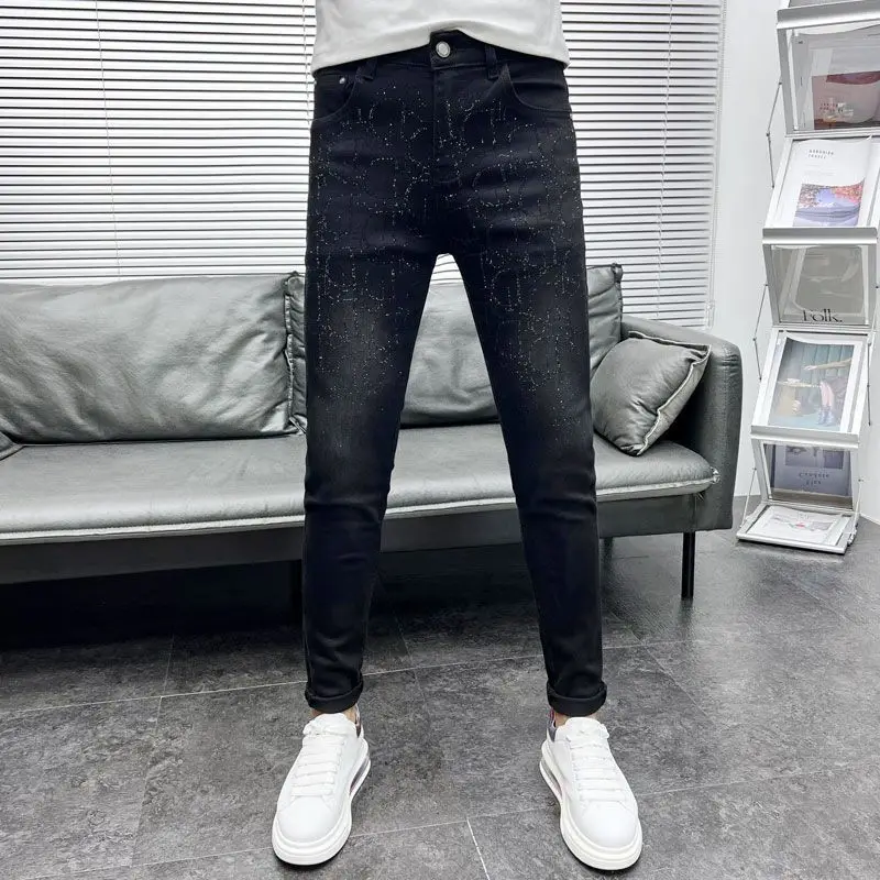 Men\'s Clothing Autumn and Winter high quality Letters Hot Drilling Washed Leg Jeans Black All-match Stretch Pants