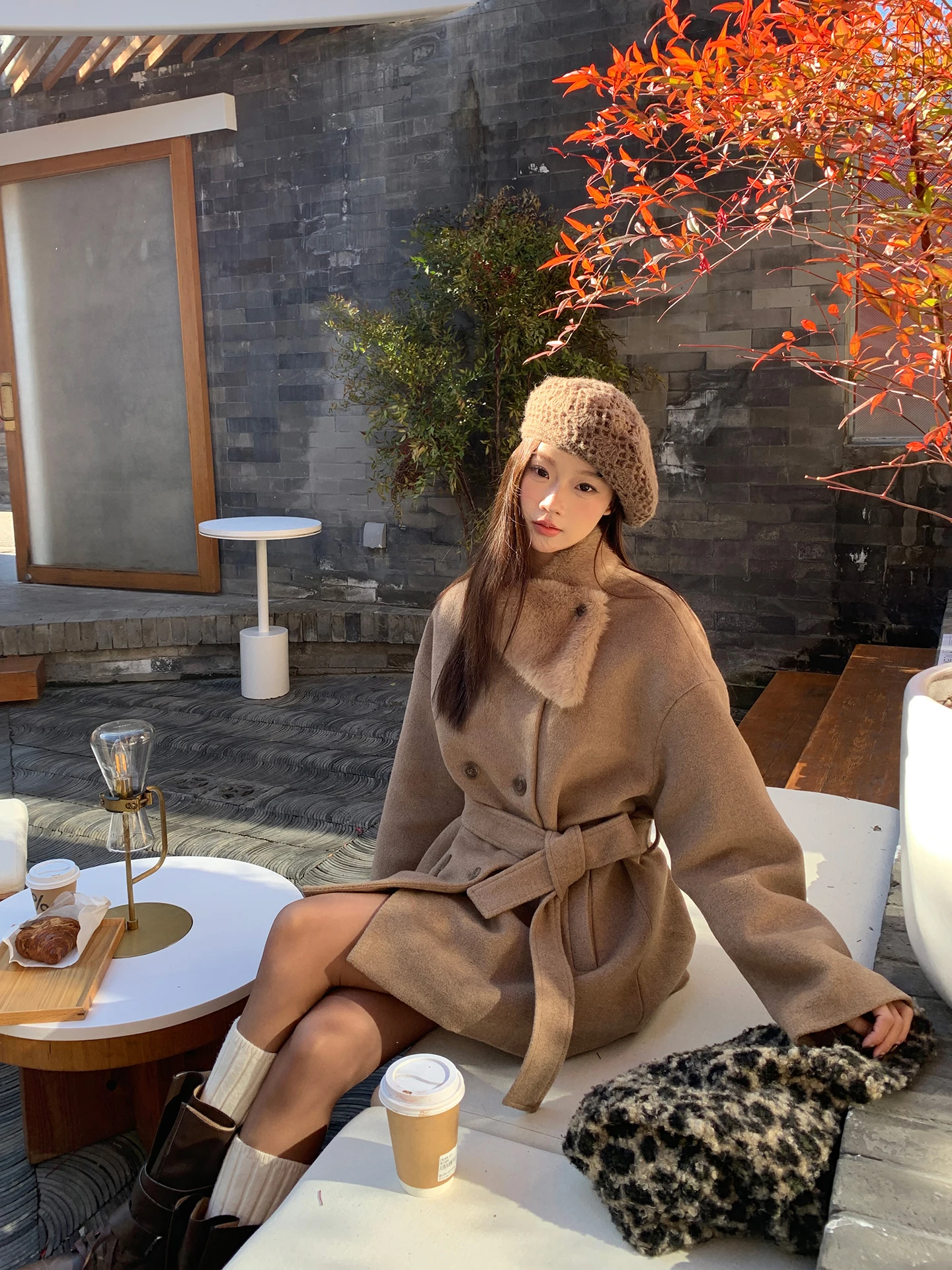 レッドセレブリティウールコート レディーススタイル 2025年秋冬新作 厚手ショート丈コットン混紡 小さいサイズ ウールジャケット アウター