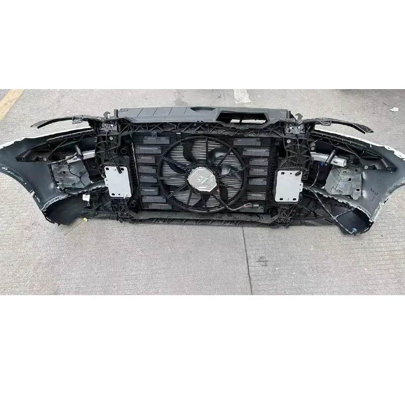 Original best-selling second-hand bumper for 2018, 2019, 2020 Audi Q5 front bumper with radiator fan