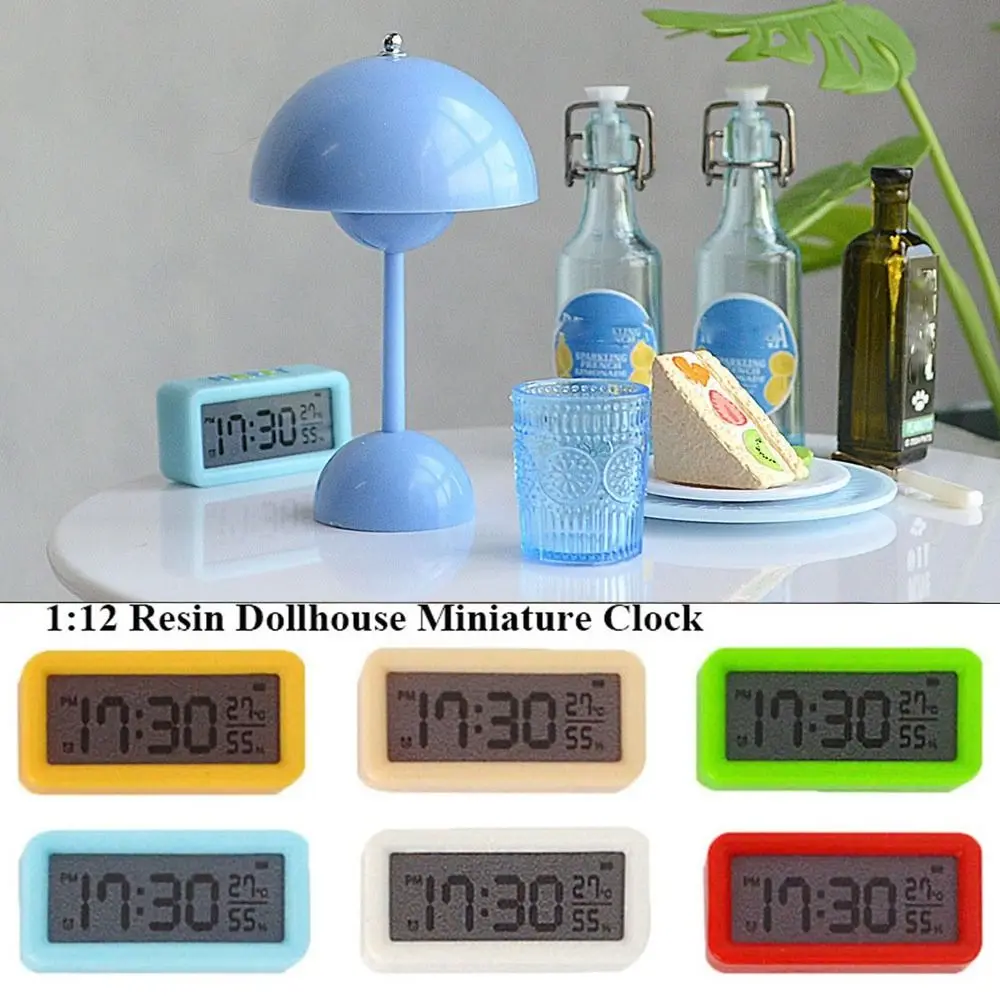 Reloj en miniatura para casa de muñecas 1:12 de alta calidad, Mini reloj de plástico para juego de imitación, muebles de juego, decoración del hogar para casa de muñecas