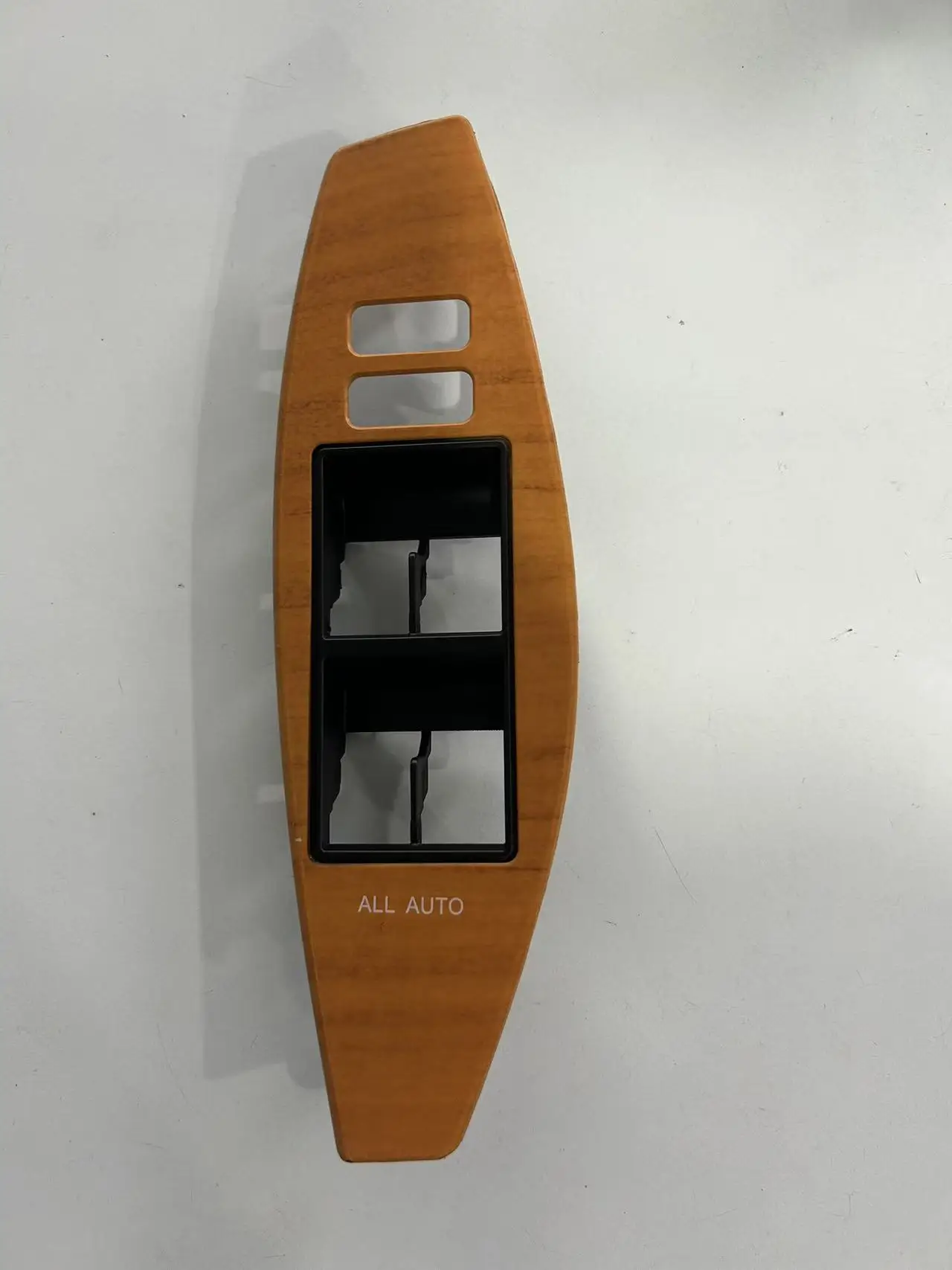 Right Front Door Armrest Base Upper Panel 74231-20310-C0 For