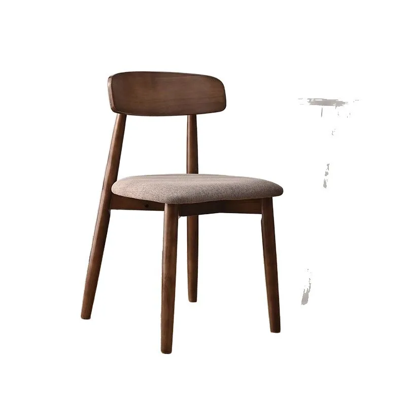 Обеденный стол из массива дерева