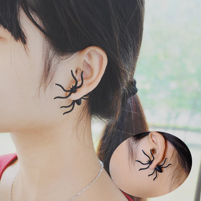 Punk Street Handsome Personality Alternative Black Spider Earstuds Exaggerate Halloween Funny Earstuds Bar Party Accessories