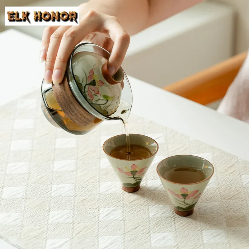 250ml Hand-painted Lotus Glass Teapot Elegant Tea Infuser Pot Household Tea Maker Kettle With Filter Tieguanyin Tableware Craft
