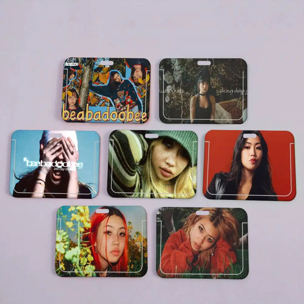 

Популярный унисекс-чехол для карт с изображением инди-певицы B-Beabadoobee, женский держатель для рабочего удостоверения, бейдж для бизнеса и работы