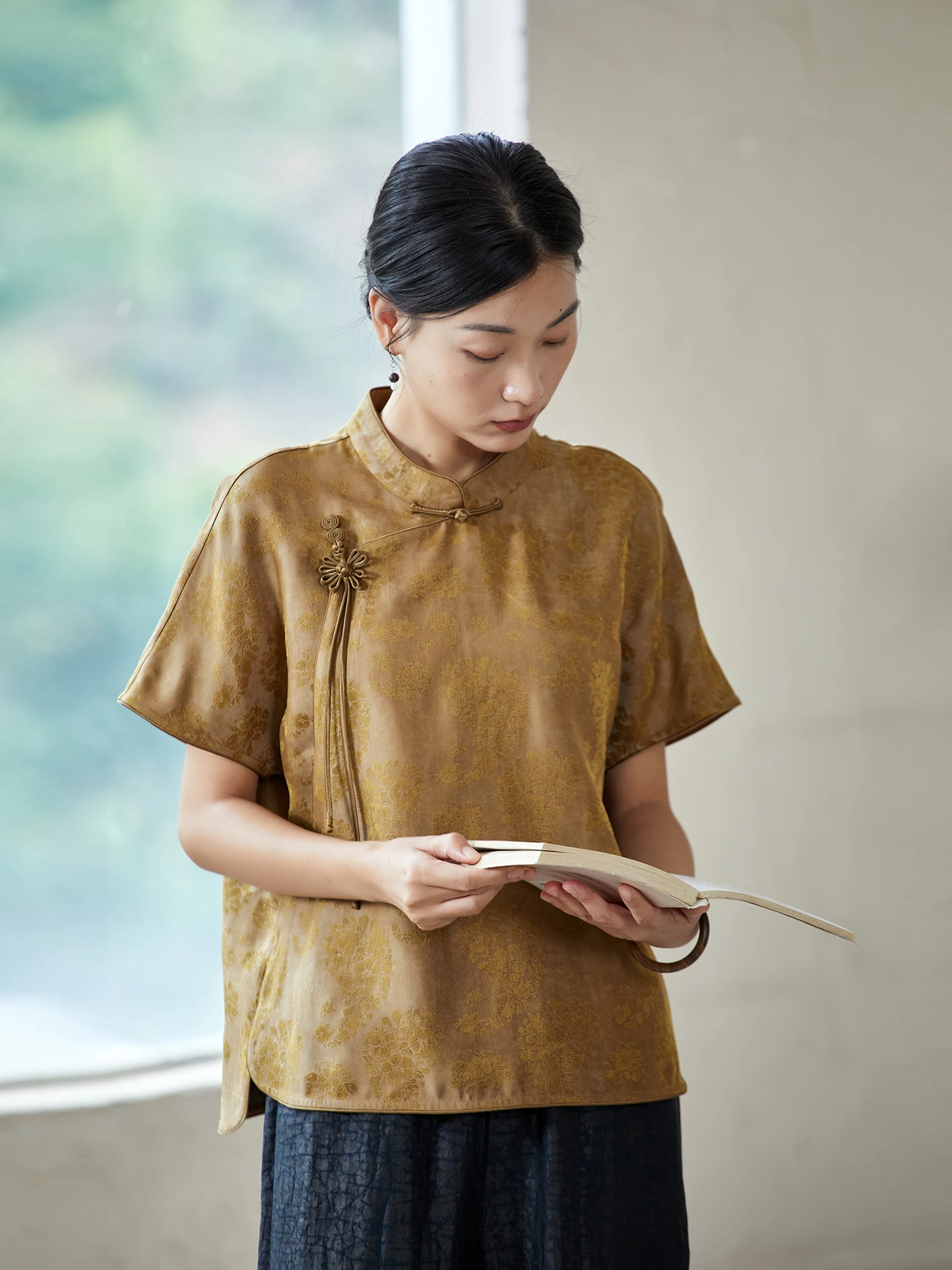 

Limited Edition Original Design Silk Chiffon Embroidered Shangyun Silk Loose Shirt Women's New Chinese Style Shirt Shoulder S...