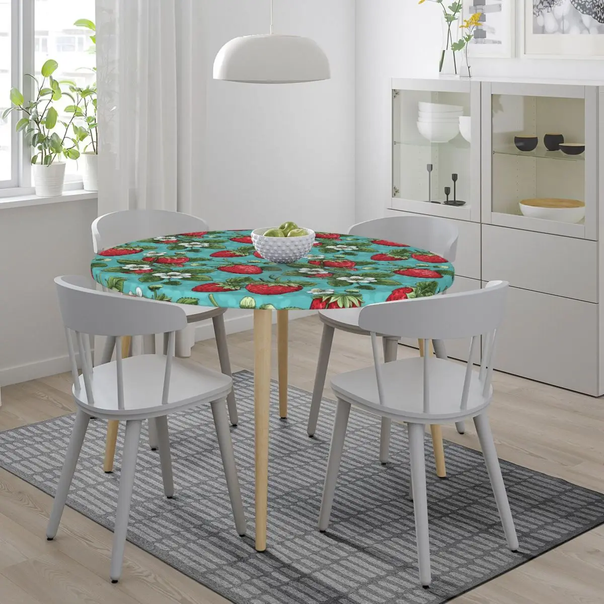 Beautiful Highly Stylized Strawberry With Flowers Pattern Round Tablecloth Table Cloth for Kitchen Events Dining Table Cover