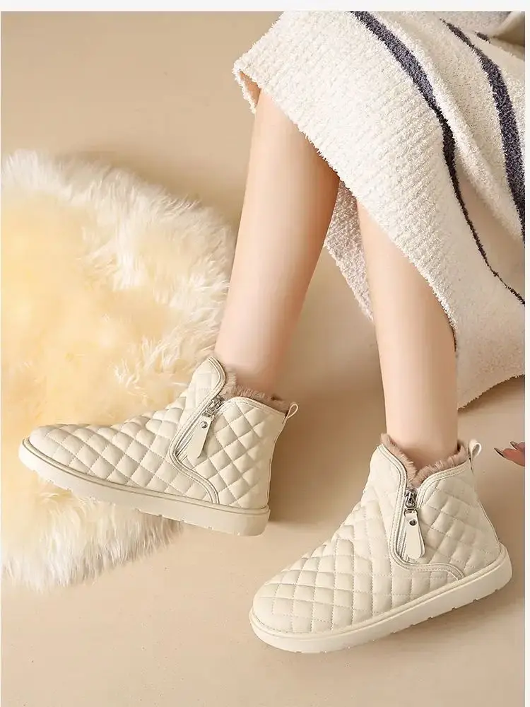 

Women's Winter Leather High Top Casual Cotton Boots Soft Bottom Non Slip Plush And Warm Cotton Boots Side Zipper Snow Boots