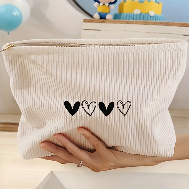 Black And White Heart-Shaped Printed Corduroy Makeup Bag Multifunctional Makeup Storage, Suitable for Toiletries And Additions